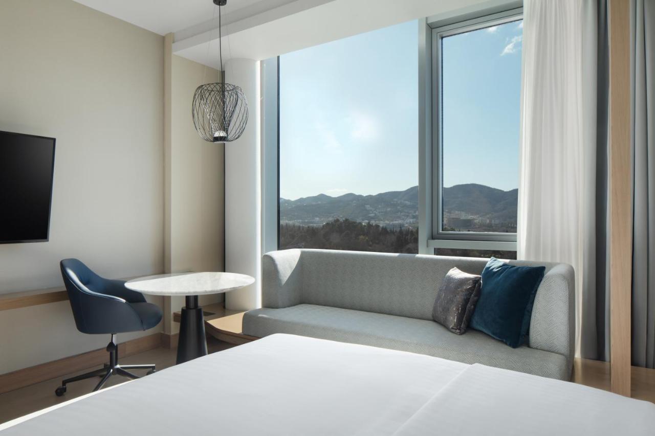 Tirana Marriott Hotel Ngoại thất bức ảnh