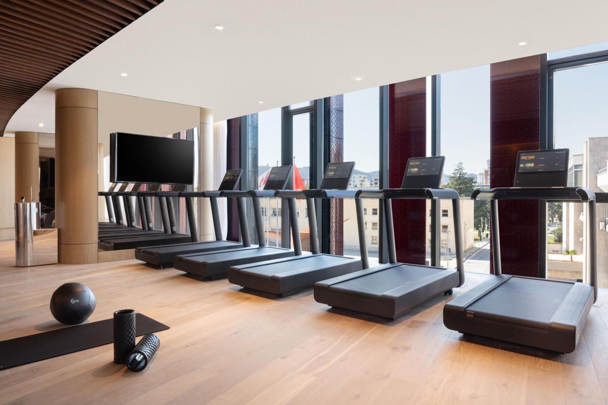 Tirana Marriott Hotel Ngoại thất bức ảnh