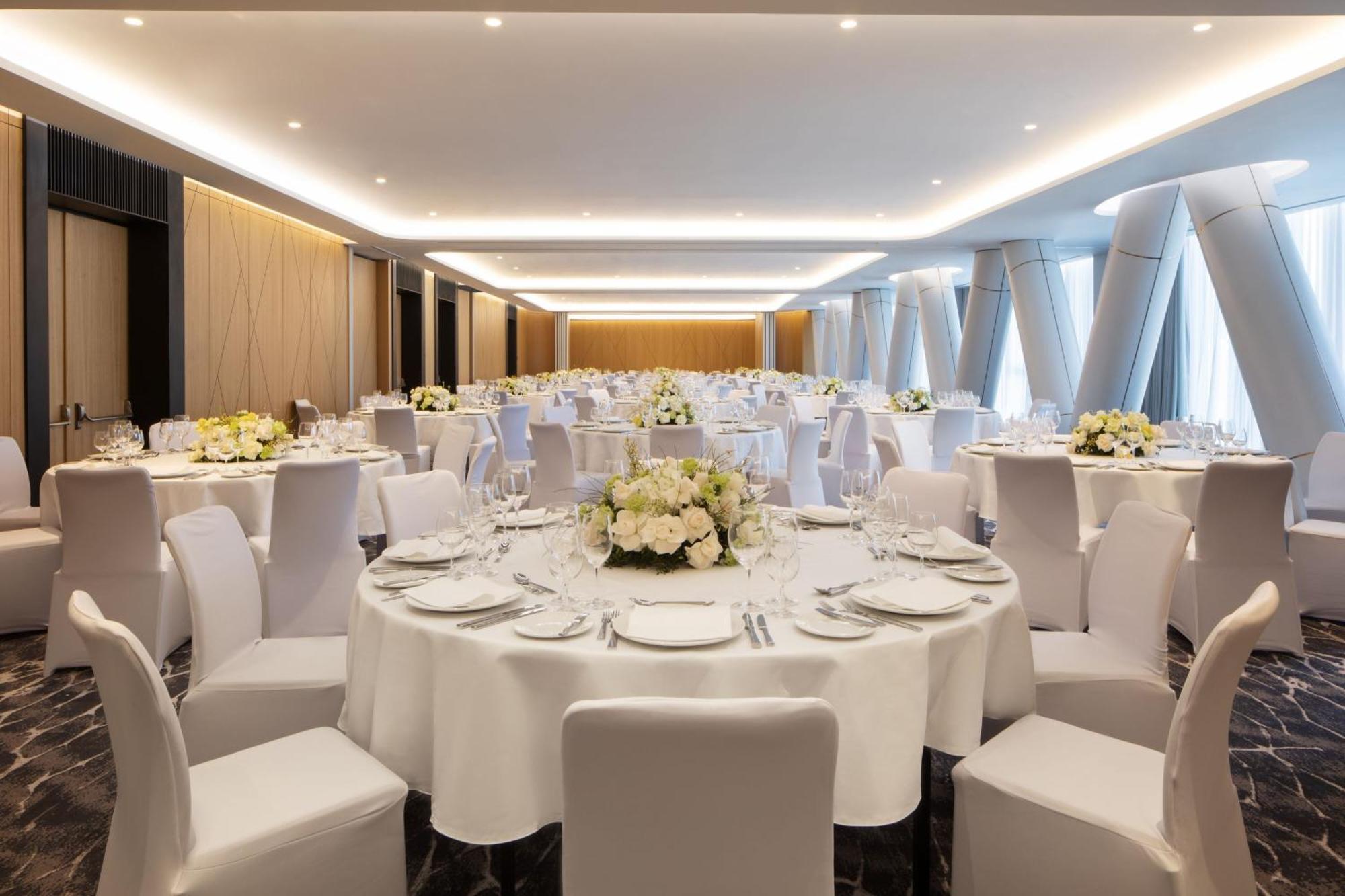 Tirana Marriott Hotel Ngoại thất bức ảnh