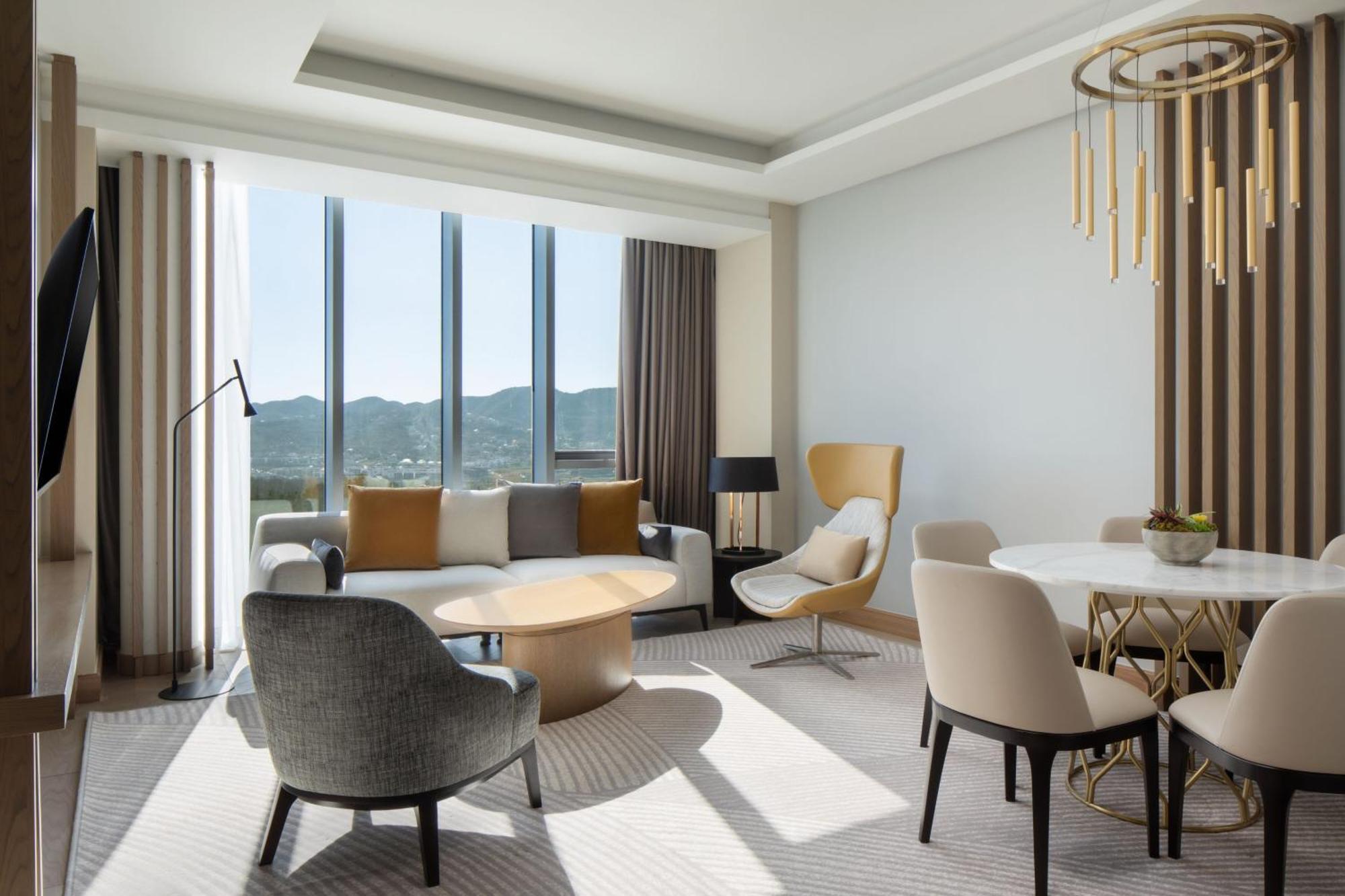 Tirana Marriott Hotel Ngoại thất bức ảnh